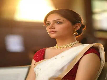 अनीत पड्डा के दादा का निधन: एक्ट्रेस ने साझा की भावुक यादें