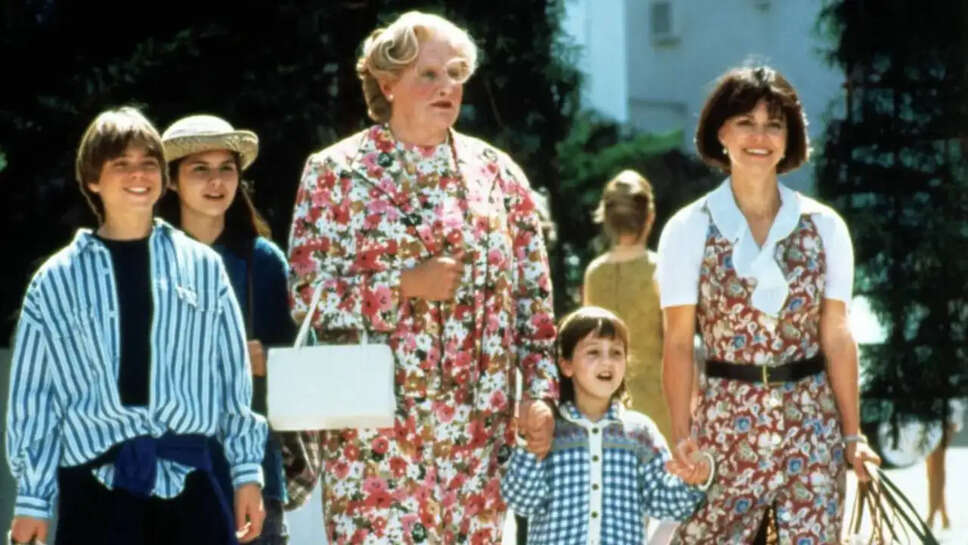 क्या Sally Field को Robin Williams की मस्ती नहीं भाती थी? जानें मजेदार किस्सा!