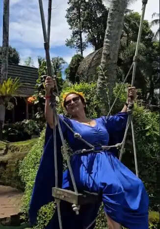 दिव्या दत्ता ने बाली में झूला झूलकर बचपन की यादें ताजा की!