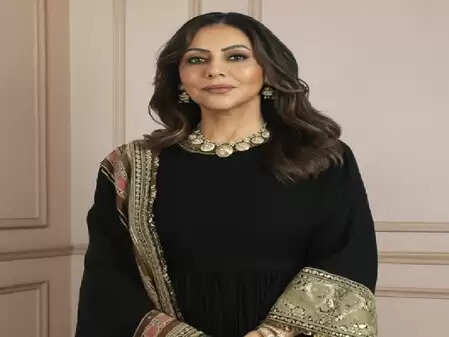 आर्यन खान ने डायरेक्टर के रूप में किया डेब्यू, गौरी खान ने किया खास वादा!