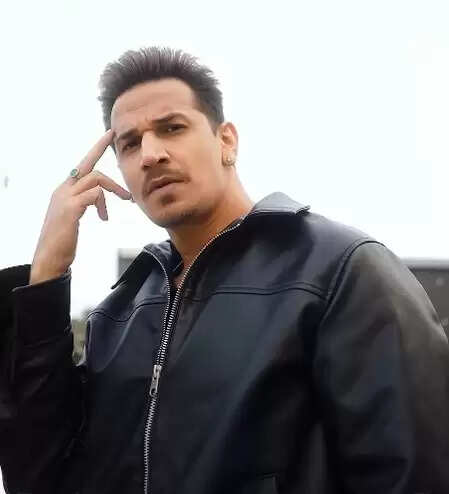 क्या Prince Narula ने Shiv Thakare को दी रियलिटी शो की विरासत? जानें उनकी दिलचस्प बातें!