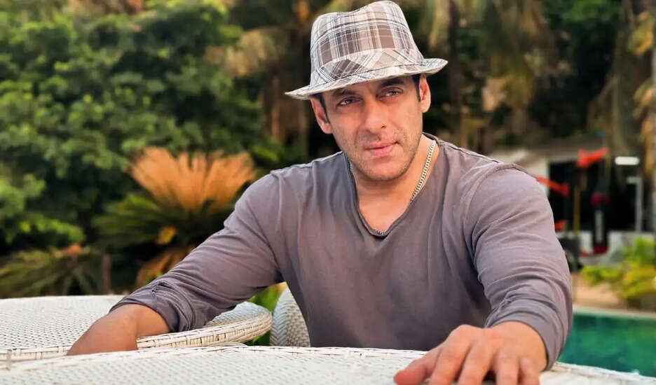 राजपाल यादव की मुस्कान ने जीता सबका दिल, सलमान खान का समर्थन