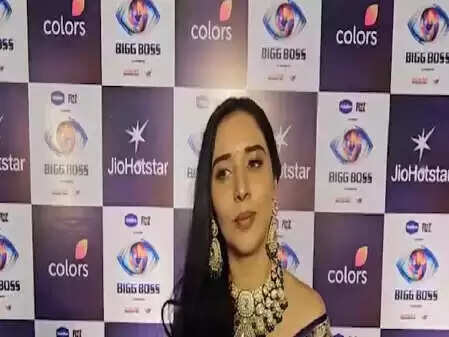 बिग बॉस 19 की तान्या मित्तल ने ट्रोलर्स को दिया करारा जवाब, सलमान खान का किया धन्यवाद!