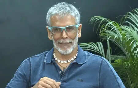 मिलिंद सोमन ने साझा की अपनी फिल्म यात्रा: विलेन के रोल से बोर होकर चुने नए किरदार