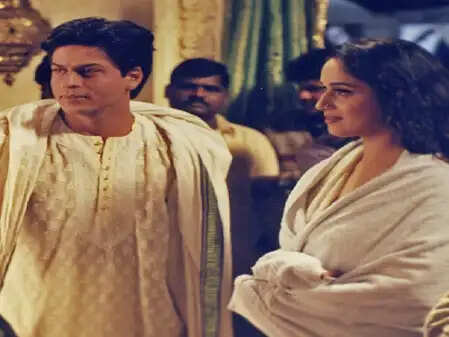 क्या आप जानते हैं 'देवदास' के गाने 'मार डाला' की शूटिंग में माधुरी और शाहरुख को किस दर्द का सामना करना पड़ा?