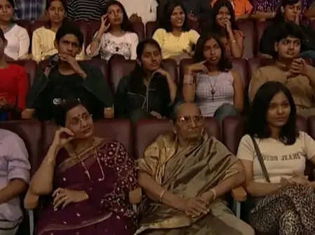 सोनू निगम ने साझा की परिवार की अनमोल यादें, तीन पीढ़ियों की तस्वीर ने जीता दिल!