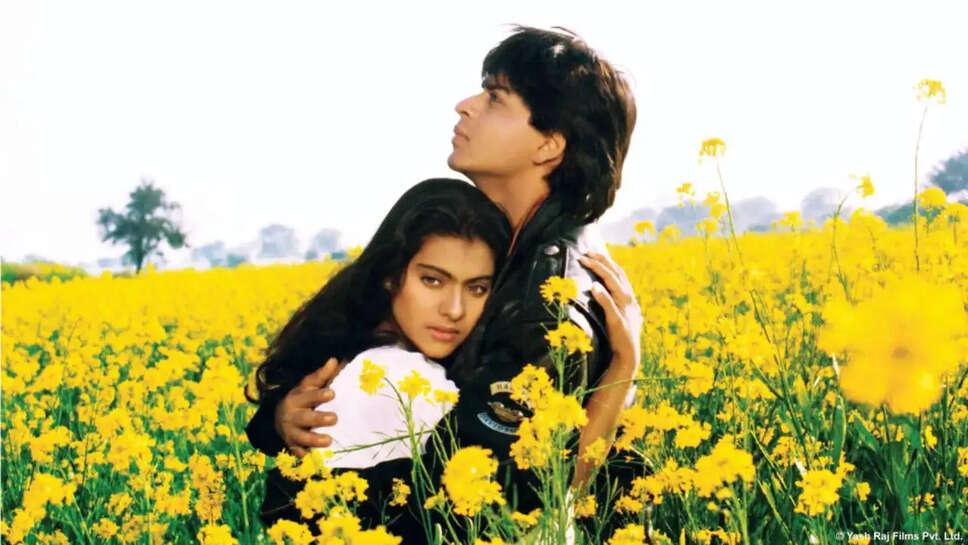DDLJ: क्यों है यह फिल्म आज भी रोमांस की दुनिया में बेजोड़?