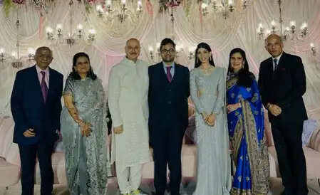 ईशा बड़जात्या की शादी में बॉलीवुड सितारों की धूम, अनुपम खेर ने साझा की भावुक बातें