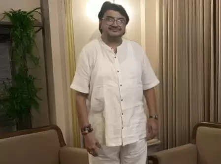 क्या है फिल्म 'तिलोत्तमा' की कहानी? जानें निर्देशक उज्ज्वल चटर्जी की अनकही बातें