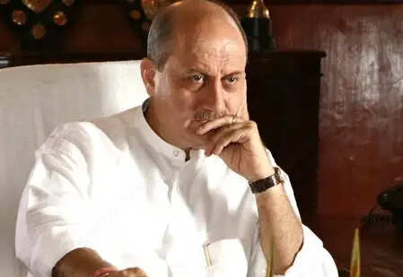 अनुपम खेर: 40 सालों का सफर, हर किरदार में जादू का एहसास