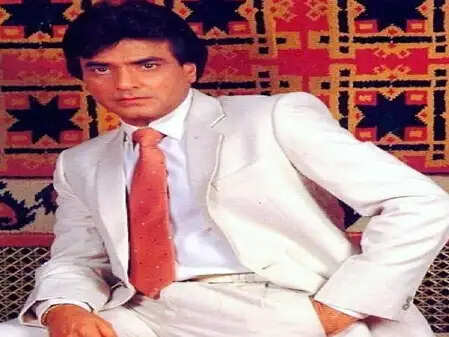 जितेंद्र की पहली फिल्म: ऊंट पर कूदकर मिली पहचान, लेकिन तनख्वाह में हुई कटौती!