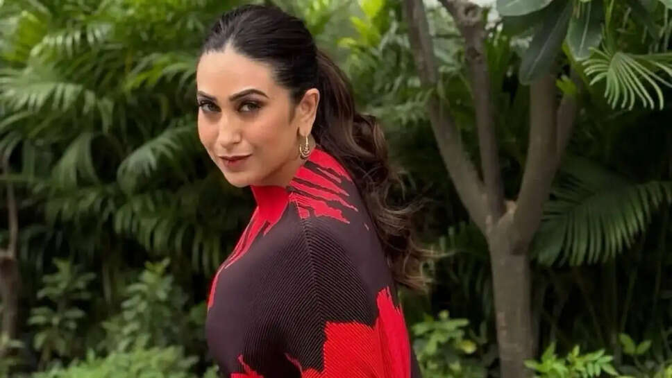 क्यों नहीं कर पाईं कॉलेज जाने का सपना? जानें Karisma Kapoor की कहानी