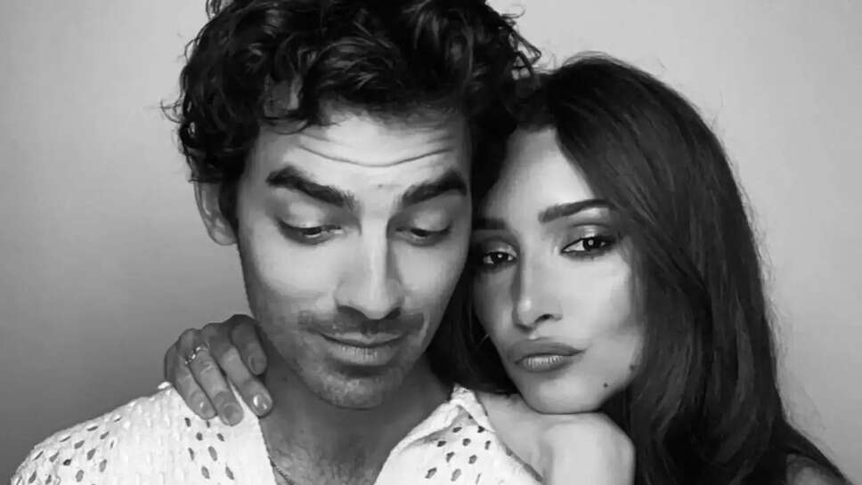 Joe Jonas ने Instagram पर Tatiana Gabriela के साथ अपने रिश्ते की पुष्टि की!