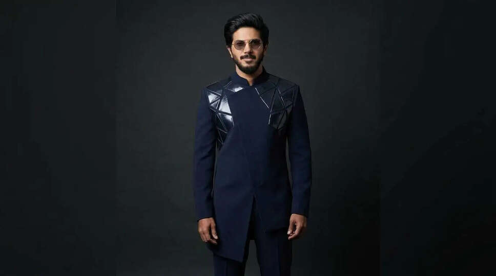 Dulquer Salmaan का नया फैशन स्टेटमेंट: आधुनिकता और परंपरा का अनोखा संगम!