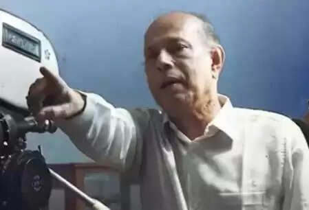 तपन सिन्हा: भारतीय सिनेमा के संवेदनशील निर्देशक जिनकी फिल्में आज भी हैं प्रासंगिक