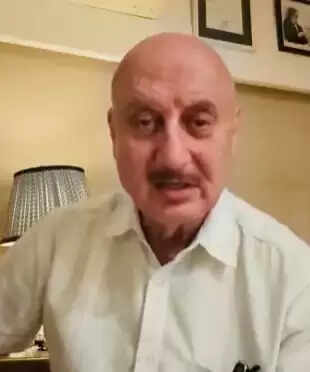 अनुपम खेर ने पहलगाम हमले पर जताया गहरा दुख, सरकार से की सख्त कार्रवाई की मांग