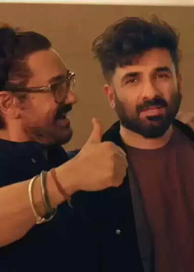 वीर दास की पहली फिल्म 'हैप्पी पटेल: खतरनाक जासूस' का ट्रेलर कब होगा रिलीज? जानें मजेदार वीडियो में!