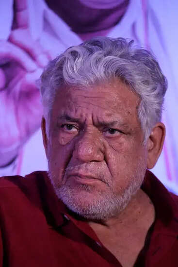 ओम पुरी की संघर्ष की कहानी: एनएसडी में अंग्रेजी सीखने की चुनौती