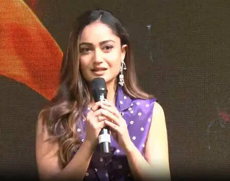 क्या है 'आखिरी सवाल' फिल्म का गहरा संदेश? त्रिधा चौधरी ने साझा किए अपने विचार
