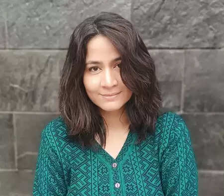 क्या धर्म और संस्कृति को बड़े पर्दे पर दिखाना जरूरी है? भाषा सुम्बुली का अनोखा नजरिया