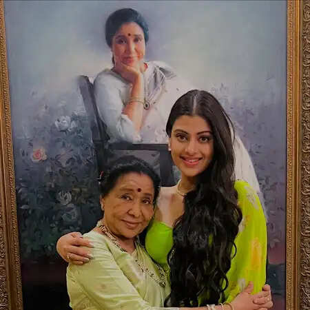 आशा भोसले की पोती ने साझा की दादी की स्वास्थ्य स्थिति, मांगी निजता की अपील