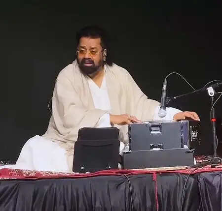 क्या शादी में गाना गाना सिंगर्स की गरिमा को कम करता है? हरिहरन ने साझा की अपनी राय