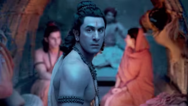 क्या है फिल्म *रामायणम* की कहानी? जानें रावण और कुबेर के बीच की जंग के बारे में!