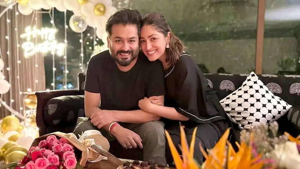 क्या है Yami Gautam के पति Aditya Dhar की सादगी का राज? जानें उनकी सफलता के पीछे की कहानी!
