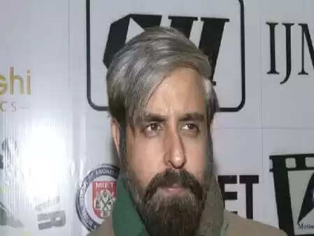 क्या जम्मू-कश्मीर का फिल्म उद्योग फिर से चमकेगा? जानें सीआईआई के महोत्सव की खास बातें!