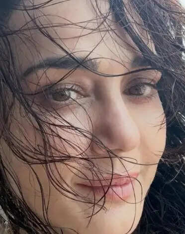प्रीति जिंटा की पर्दे पर धमाकेदार वापसी: जानें उनके नए प्रोजेक्ट्स के बारे में!