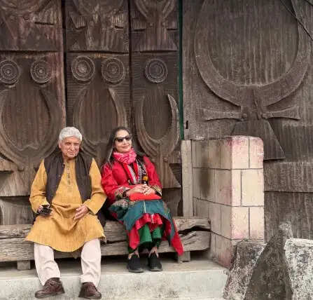 शबाना आजमी और जावेद अख्तर की रोमांटिक यात्रा: कोहिमा के किग्वेमा गांव की खूबसूरती!