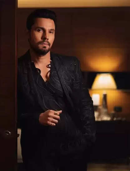 भारत ने एशियन इक्वेस्ट्रियन चैंपियनशिप 2025 में जीता रजत पदक, रणदीप हुड्डा ने जताई खुशी!