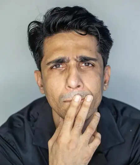 गुलशन देवैया: बॉलीवुड का 'चलता-फिरता एनसाइक्लोपीडिया' जो हर किरदार को जीवंत बनाते हैं!