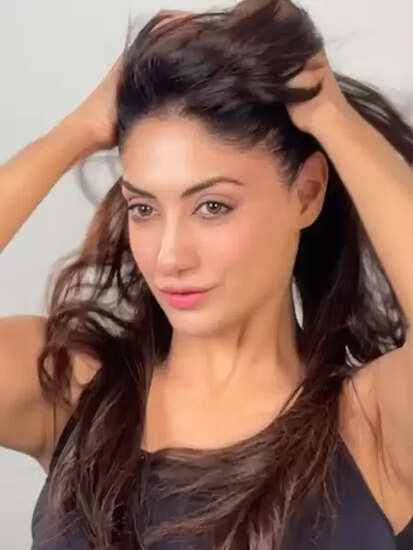 फिटनेस की दुनिया में कदम रखने वाली गुरलीन चोपड़ा: जानें उनकी प्रेरणादायक यात्रा