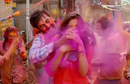 होली 2026: ये गाने बनाएंगे आपके त्योहार को और भी खास!