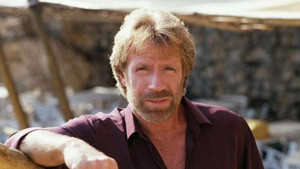 चक नॉरिस का निधन: एक महान अभिनेता और मार्शल आर्टिस्ट का सफर समाप्त