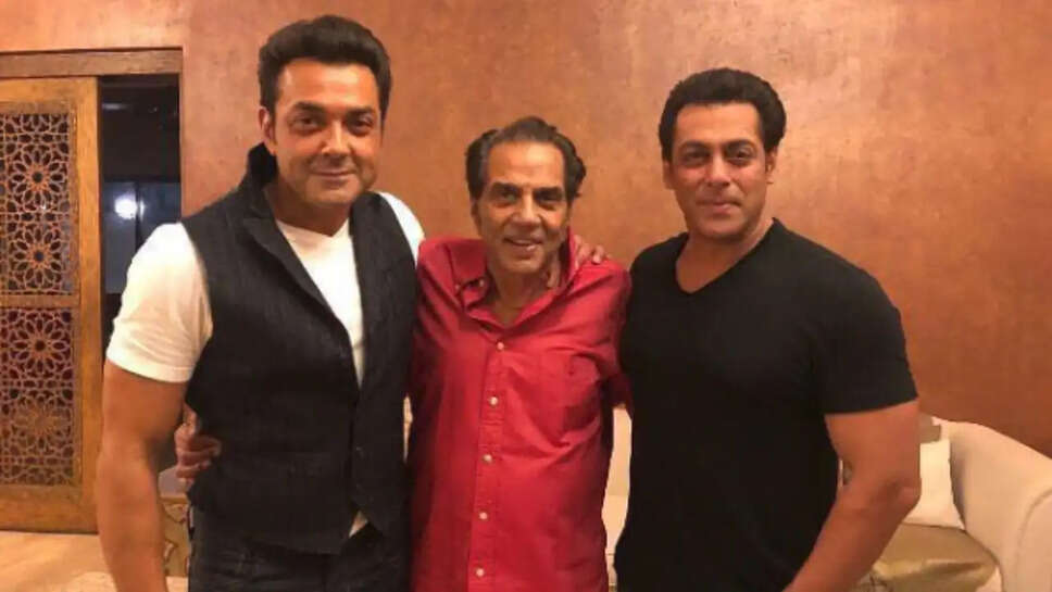 Bobby Deol ने सलमान, शाहरुख और आमिर के साथ अपने रिश्तों पर किया खुलासा!