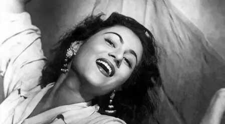 क्या आप जानते हैं मधुबाला की अनसुनी कहानी? जानें इस दिवंगत अदाकारा के संघर्ष और सफलता के बारे में!