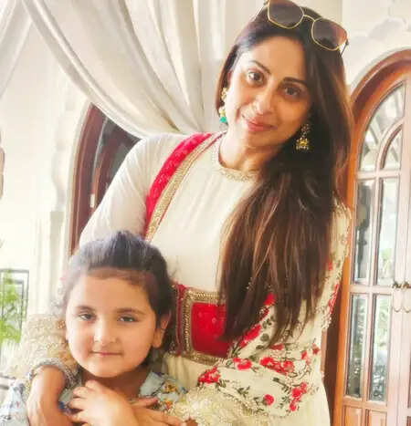 संगीता घोष ने मदर्स डे पर साझा की भावनाएं, मां बनने का अनुभव किया साझा