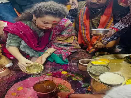 कंगना रनौत की अद्भुत धार्मिक यात्रा: द्वादश ज्योतिर्लिंग के दर्शन का सफर