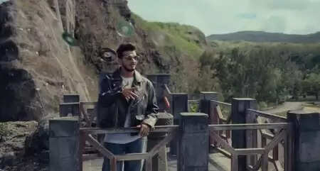 क्या है मुनव्वर फारूकी की नई वेब सीरीज 'फर्स्ट कॉपी-2' का नया गाना 'खामखा'?