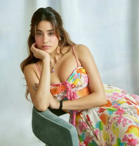 जान्हवी कपूर: श्रीदेवी की बेटी जो खुद को साबित करने में सफल रहीं