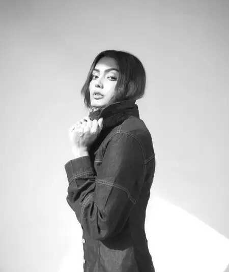 सना मकबूल की धमाकेदार वापसी: जानिए 'बेगम ऑफ क्राइम' में उनका नया अवतार!