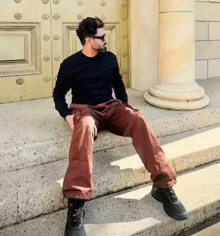 क्या जानते हैं आप मिथुन के बारे में? जानें उनके संगीत सफर की अनकही बातें!