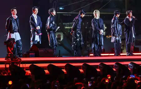 बीटीएस की चार साल बाद धमाकेदार वापसी: सोल में हुआ शानदार कॉन्सर्ट!