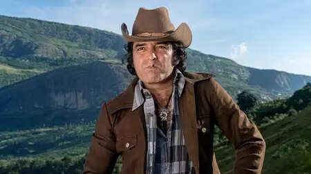 फिरोज खान: बॉलीवुड का स्टाइल आइकन और सिनेमा का जादूगर