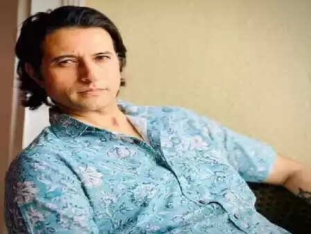 अपूर्व अग्निहोत्री का सफर: पायलट बनने का सपना छोड़कर बने टीवी के सितारे!