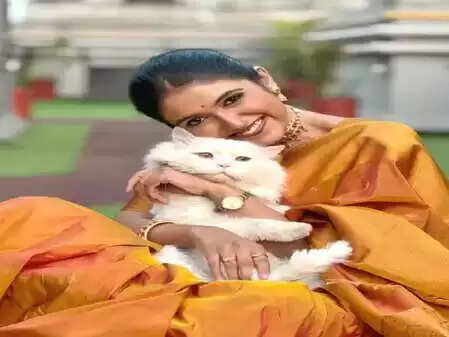 क्या आप जानते हैं रिंकू राजगुरु, 'सैराट' की स्टार, अब किस दिशा में बढ़ रही हैं?