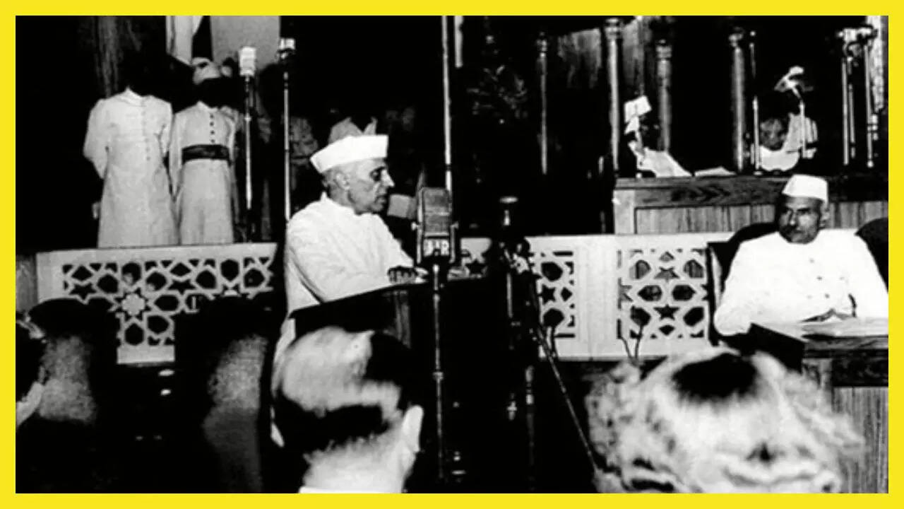 15 अगस्त 1947: भारत की आज़ादी का ऐतिहासिक दिन और उसकी अनकही कहानियाँ