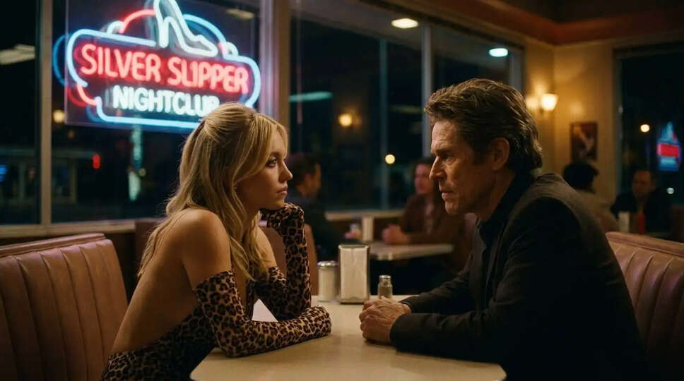 क्या Cassie Howard की जिंदगी में Alamo Brown का आगमन बदल देगा सब कुछ? जानें Euphoria के तीसरे सीजन में!